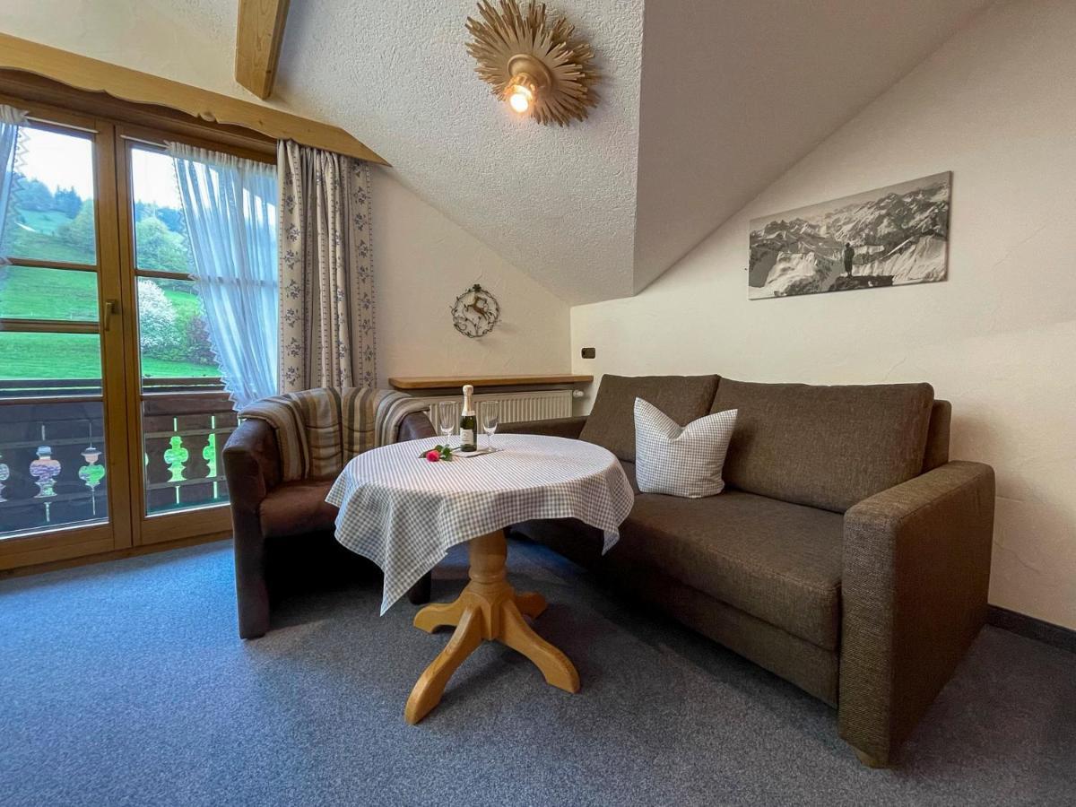 Landhaus Berktold Obermaiselstein Luaran gambar