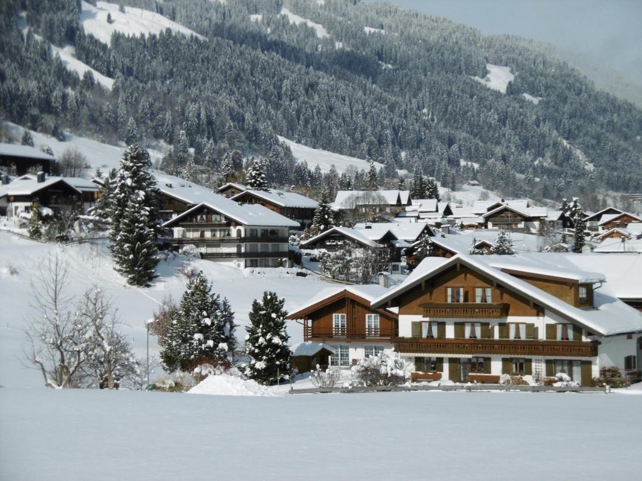 Landhaus Berktold Obermaiselstein Luaran gambar